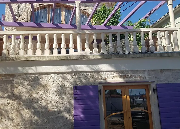 Jardin Kapetanova Kuca Lägenhet Veli Iž