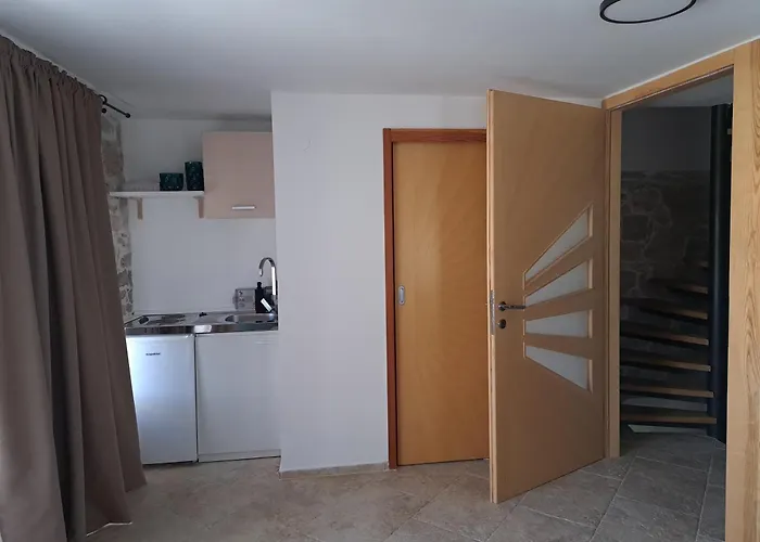 Jardin Kapetanova Kuca Lägenhet *