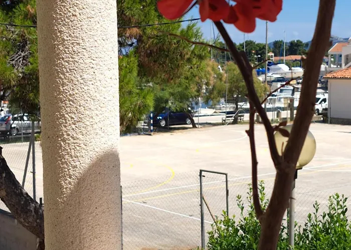 Jardin Kapetanova Kuca Lägenhet Veli Iž