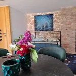 Apartment Jardin Kapetanova Kuca *