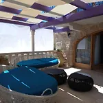 Jardin Kapetanova Kuca * Veli Iž