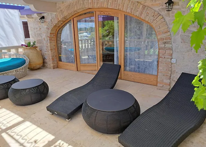 Jardin Kapetanova Kuca *