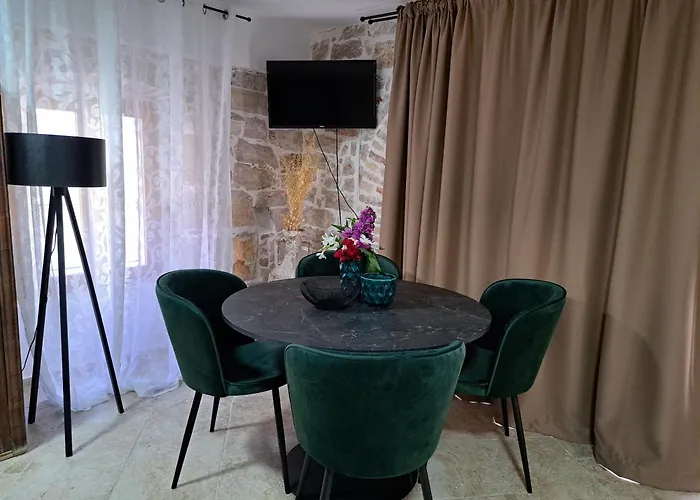 Апартаменты Jardin Kapetanova Kuca *